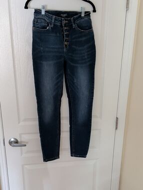 Judy Blue High-Rise Dark Blue Button-Fly Jeans